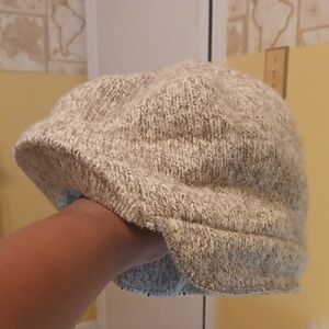 L.L. Bean Textured Knit Bucket Hat in Cream